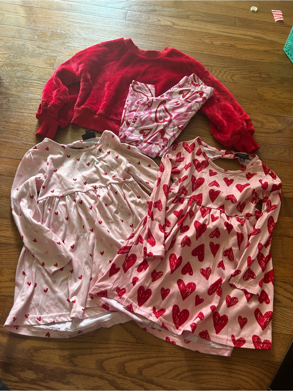 Girls Red Heart-Print Bundle